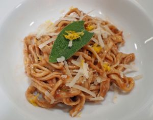 Tagliolini met walnotensaus